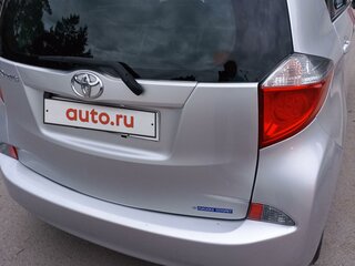 2012 Toyota Ractis II, серебристый, 1220000 рублей, вид 5