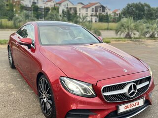 2018 Mercedes-Benz E-Класс 200 V (W213, S213, C238), красный, 3700000 рублей, вид 4