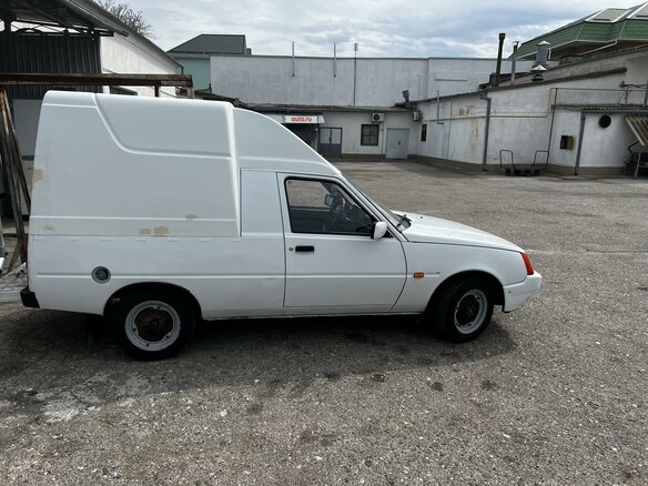 2008 ЗАЗ 11055, белый, 135000 рублей - вид 3