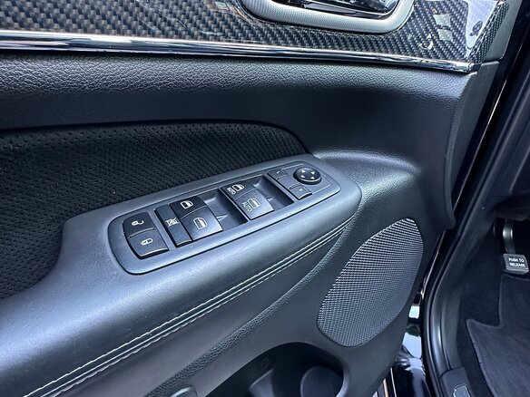 2020 Jeep Grand Cherokee SRT IV (WK2) Рестайлинг, чёрный - вид 12