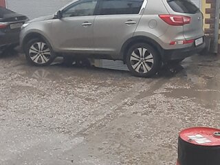 2012 Kia Sportage III, серебристый, 1800000 рублей, вид 3