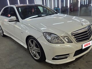 2012 Mercedes-Benz E-Класс 200 7G-Tronic IV (W212, S212, C207), белый, 1350000 рублей, вид 1