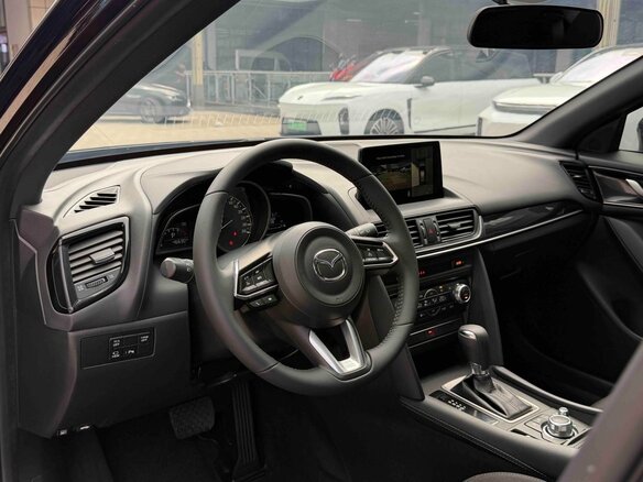 2022 Mazda CX-4 I Рестайлинг, чёрный - вид 7