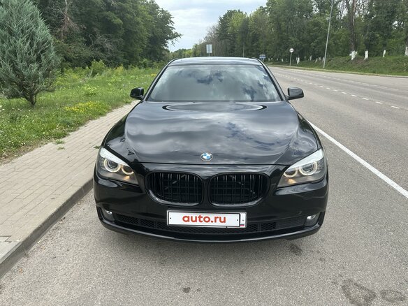 2012 BMW 7 серии Long 740Li V (F01/F02/F04), чёрный, 1700000 рублей - вид 1