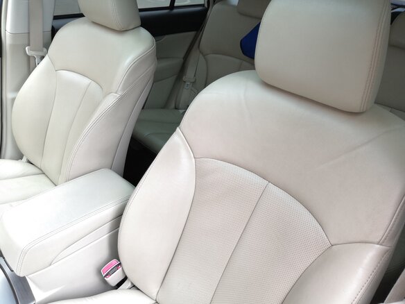 2011 Subaru Outback IV, белый, 1450000 рублей - вид 9