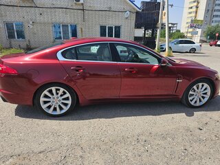 2010 Jaguar XF I, красный, 1699000 рублей, вид 4