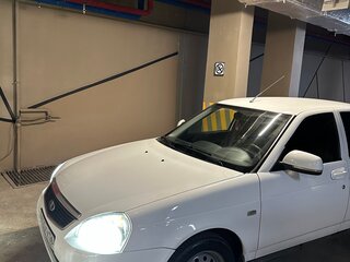 2015 Lada (ВАЗ) Priora I Рестайлинг, белый, 899000 рублей, вид 4