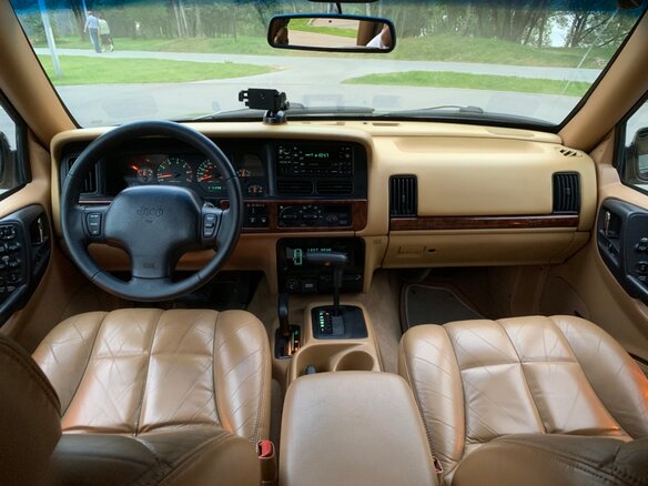 1996 Jeep Grand Cherokee I (ZJ) Рестайлинг, чёрный - вид 8