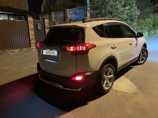 2014 Toyota RAV4 IV (XA40), белый, 2200000 рублей, вид 4