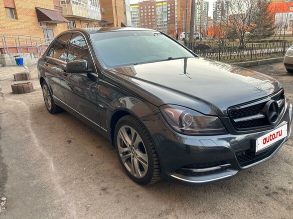 2011 Mercedes-Benz C-Класс 200 III (W204) Рестайлинг, чёрный, 1440000 рублей