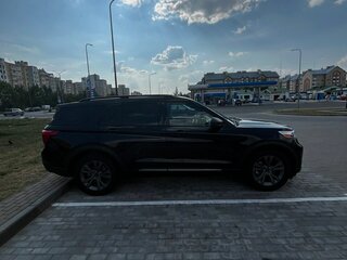2021 Ford Explorer VI, чёрный, 2700000 рублей, вид 4