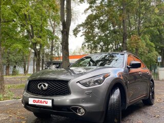 2017 Infiniti QX70, серый, 2100000 рублей, вид 1