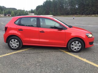 2011 Volkswagen Polo V, красный, 800000 рублей, вид 5