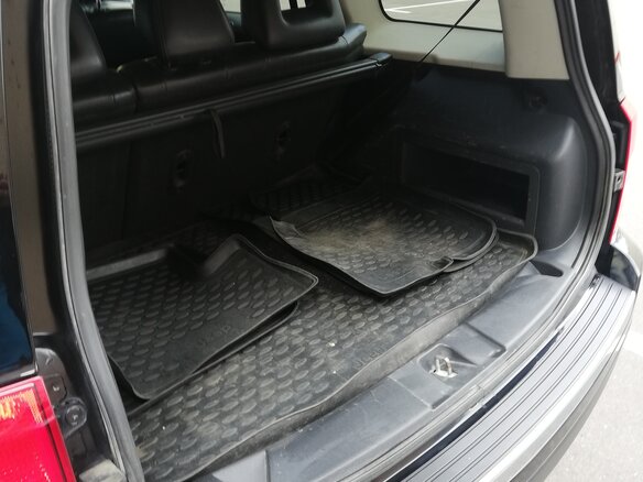 2011 Jeep Liberty (Patriot), чёрный - вид 12