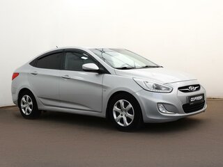 2013 Hyundai Solaris I, серебристый, 649000 рублей, вид 2