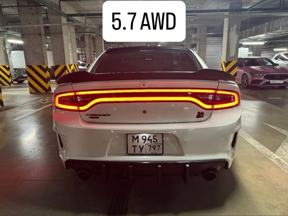 2019 Dodge Charger R__T VII (LD) Рестайлинг, белый, 4200000 рублей