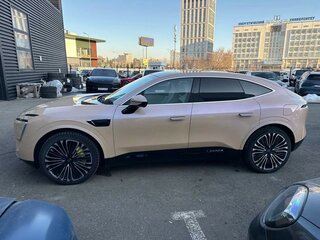 2026 Avatr 11 116 kWh I, бежевый, 8290000 рублей, вид 5