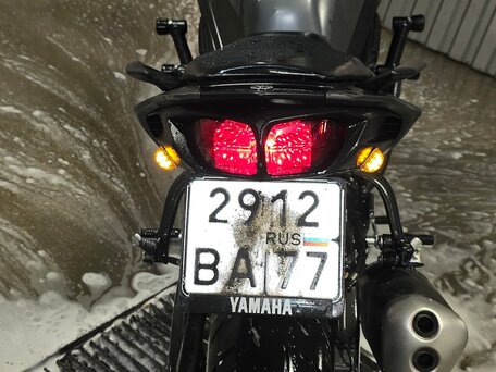 2012 Yamaha FZ8, серебристый, 500000 рублей, вид 5