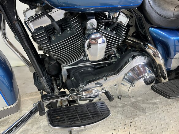 2005 Harley-Davidson Electra Glide, синий, 510000 рублей - вид 22