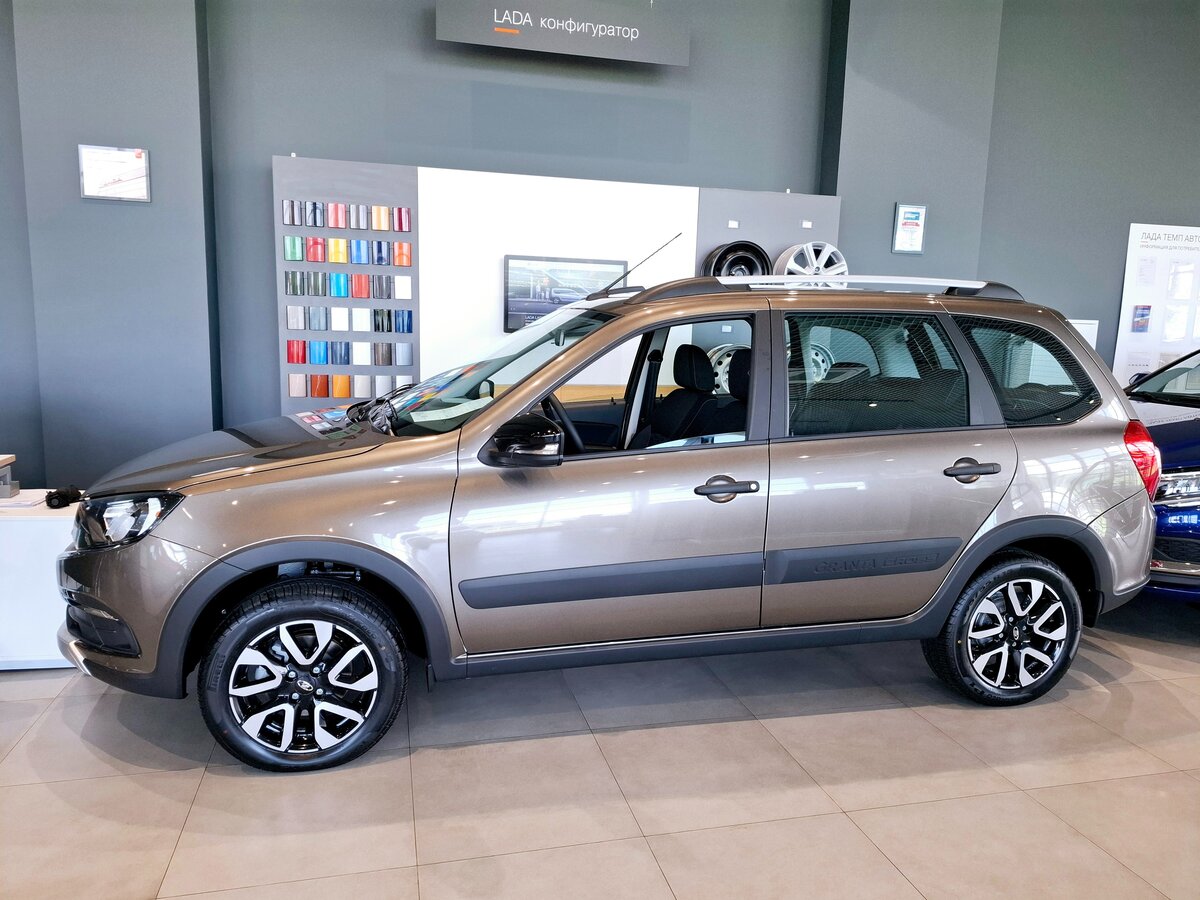 Открыть фотографии: Lada (ВАЗ) Granta I Рестайлинг