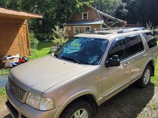 2004 Ford Explorer III, золотистый, 770000 рублей, вид 2