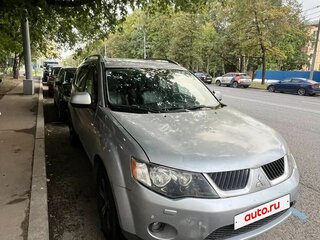 2008 Mitsubishi Outlander II, серебристый, 850000 рублей, вид 2