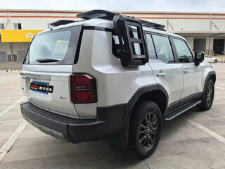 2024 Toyota Land Cruiser Prado 250 Series, белый, 10800550 рублей, вид 3