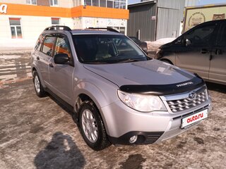 2011 Subaru Forester III Рестайлинг, серебристый, 1000000 рублей, вид 2