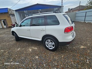 2003 Volkswagen Touareg I, белый, 1050000 рублей, вид 4