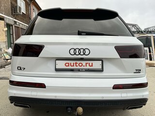 2015 Audi Q7 II (4M), белый, 4200000 рублей, вид 4