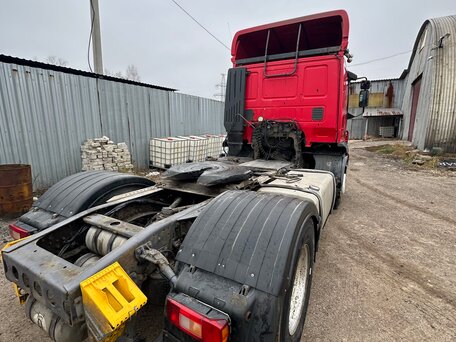 2007 Iveco Stralis, красный, 1250000 рублей, вид 4