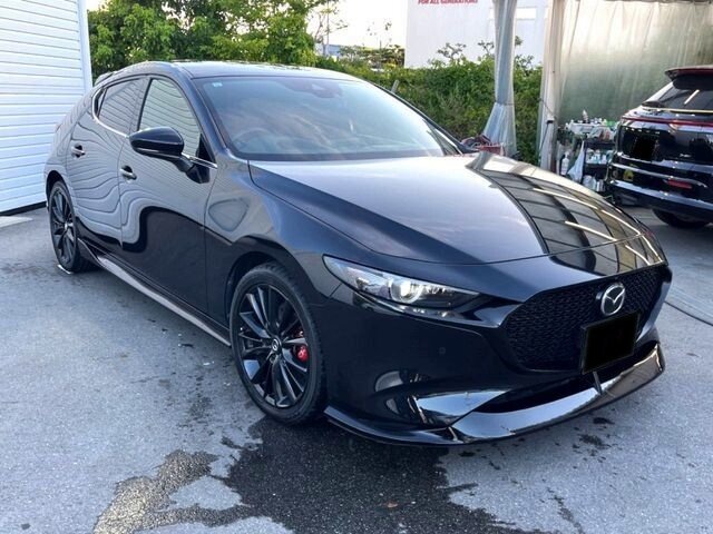 Открыть фотографии: Mazda 3 IV (BP)