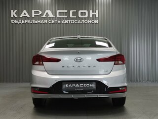 2019 Hyundai Elantra VI (AD) Рестайлинг, серебристый, 1545000 рублей, вид 4