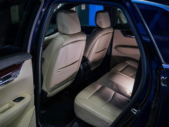 2017 Cadillac XT5 I, чёрный - вид 13