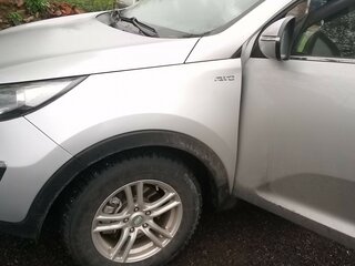 2010 Kia Sportage III, серебристый, 1700000 рублей, вид 4