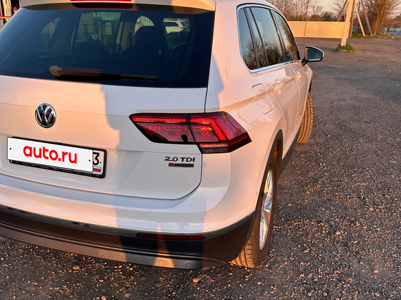 2017 Volkswagen Tiguan II, белый, 2199000 рублей - вид 13