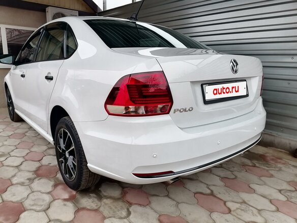 2017 Volkswagen Polo V Рестайлинг, белый, 1385000 рублей - вид 20
