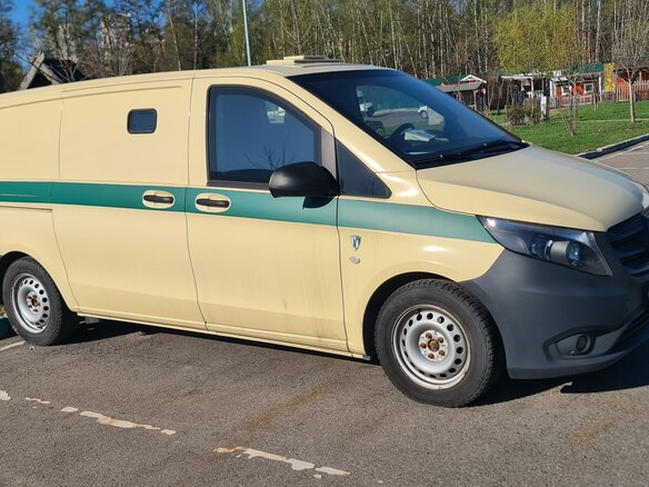 2017 Mercedes-Benz Vito, бежевый, 5500000 рублей