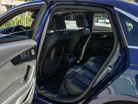 2020 Audi A4 40 TFSI V (B9) Рестайлинг, синий, 2999000 рублей - вид 10