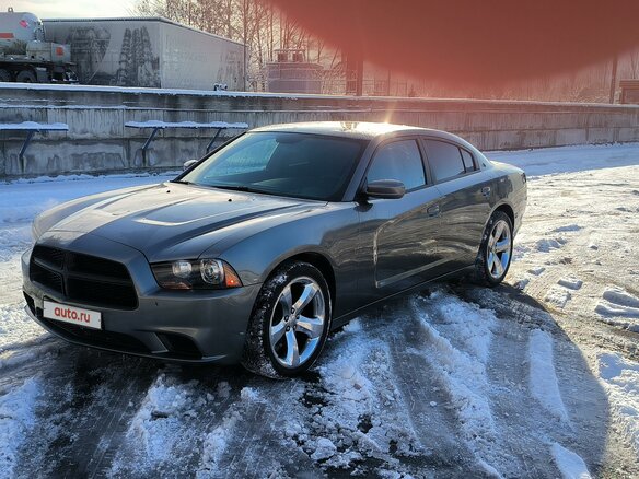 2011 Dodge Charger VII (LD), серый, 2100000 рублей
