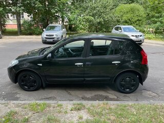2011 Renault Sandero I, чёрный, 589380 рублей, вид 4