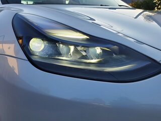 2021 Tesla Model 3 Long Range I, белый, 3970000 рублей, вид 3