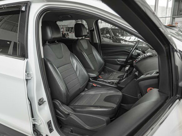 2016 Ford Kuga II, белый - вид 12