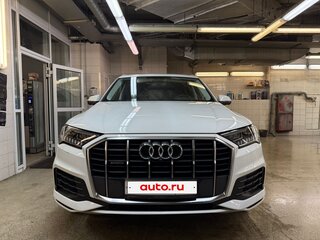 2021 Audi Q7 45 TDI II (4M) Рестайлинг, белый, 10900000 рублей, вид 3
