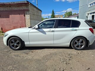 2012 BMW 1 серии 116i II (F20/F21), белый, 1100000 рублей, вид 4