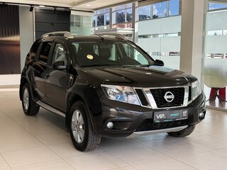 2020 Nissan Terrano III (D10), чёрный, 1747000 рублей, вид 3