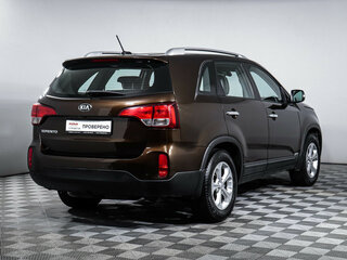 2017 Kia Sorento II Рестайлинг, коричневый, 2030000 рублей, вид 5