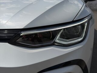 2022 Volkswagen Golf VIII, белый, 2800000 рублей, вид 3