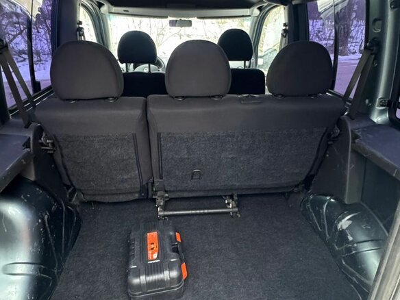 2011 Fiat Doblo I Рестайлинг, серый, 630000 рублей - вид 5