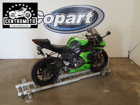 2013 Kawasaki ZX-6 Ninja, зелёный - вид 4